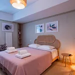 Seaanne - Apartament La Mare In Centrul Statiunii Mamaia