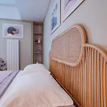 Seaanne - Apartament La Mare In Centrul Statiunii Mamaia