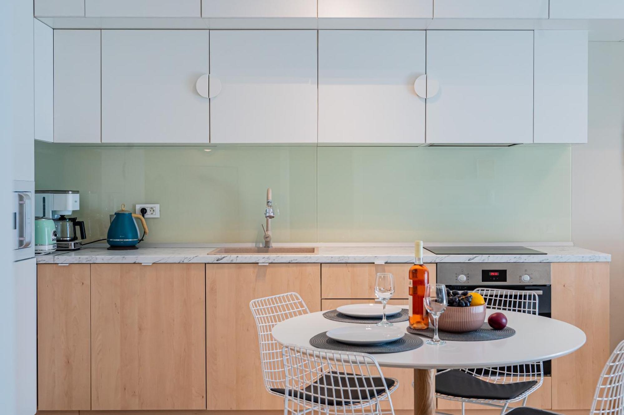 Apartament Seaanne - La Mare In Centrul Statiunii mamaia *