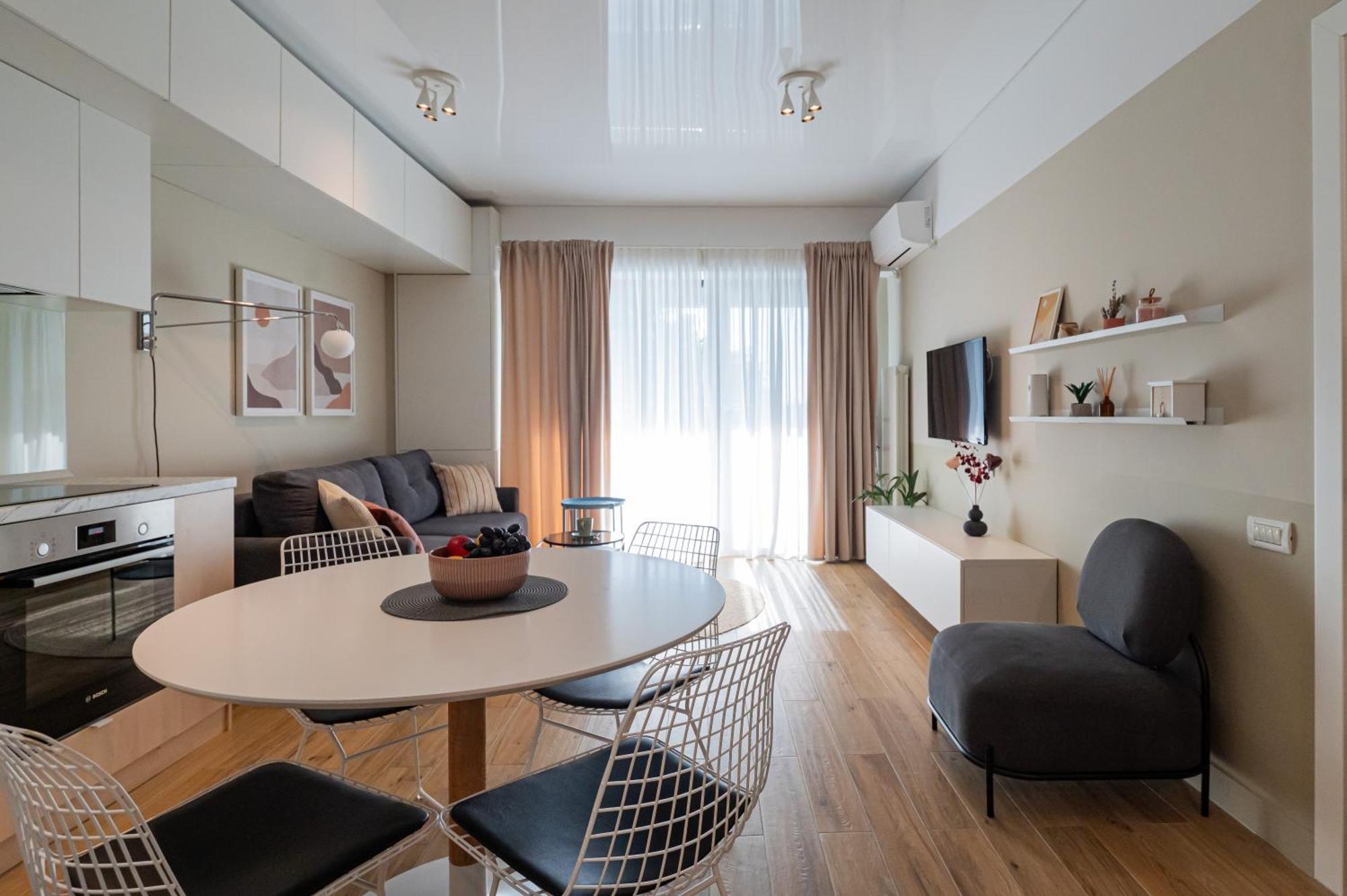 Seaanne - La Mare In Centrul Statiunii mamaia Apartament
